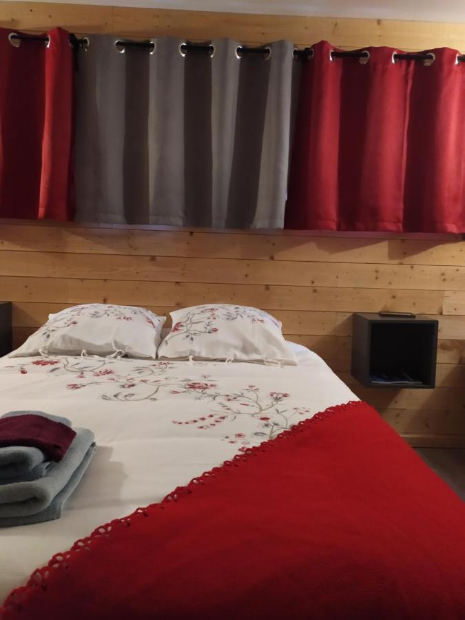 Les Gites De L'Ecole Buissonniere Lens Zewnętrze zdjęcie